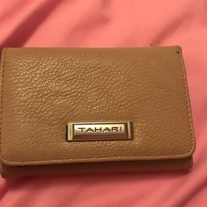 TAN WALLET